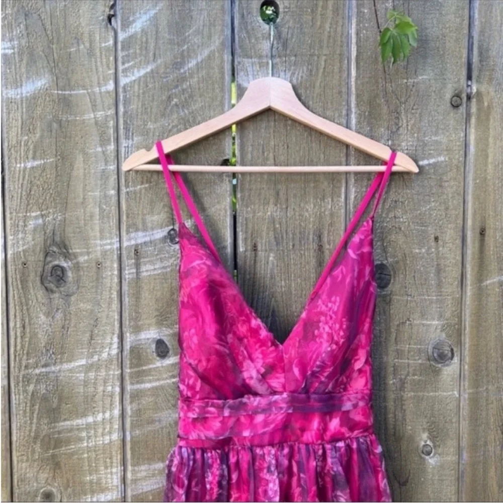 Red and Magenta Floral Backless Organza Maxi Dress 🌿 - Picture 6 of 11